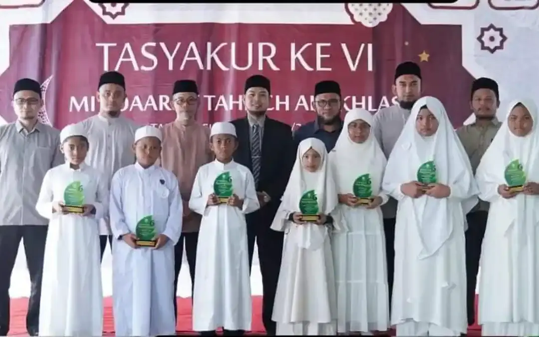 MIT Daarut Tahfizh Al – Ikhlas Tasyakurkan 149 Santri