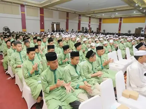 48 Santri MDTI Wisuda Syahadah Al – Qur’an 30 Juz, Ibu PJ. Gubernur Aceh Terharu 48 Santri MDTI Wisuda Syahadah Al – Qur’an 30 Juz, Ibu PJ. Gubernur Aceh Terharu